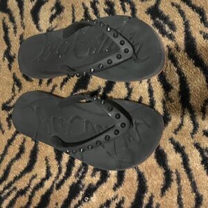 Women’s Louboutin Thong Sandal